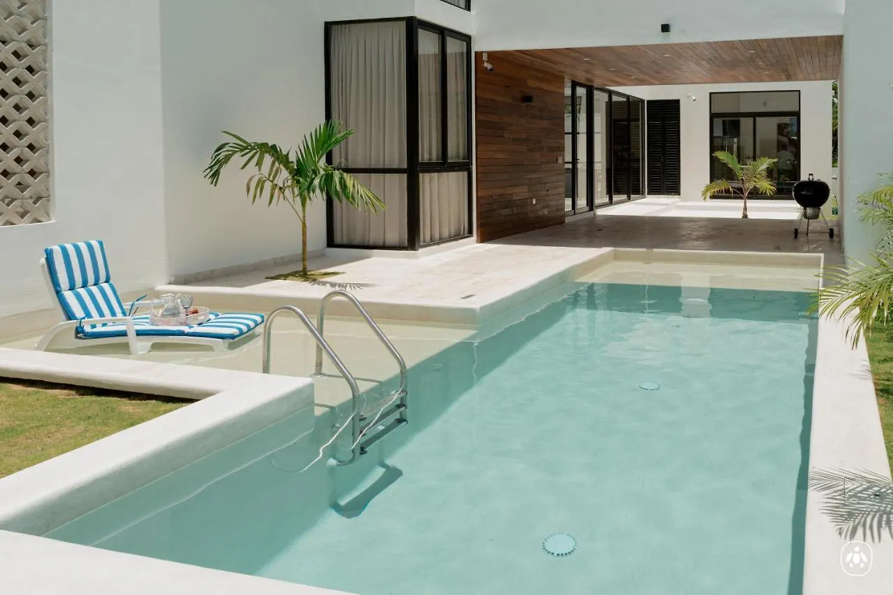 Villa Casa Agua Akumal 0*,
